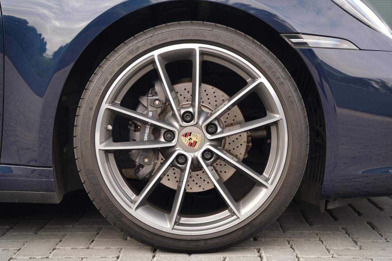 2020 Porsche 911