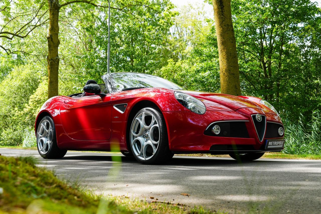 2010 Alfa Romeo 8C Competizione Spider 4.7 V8