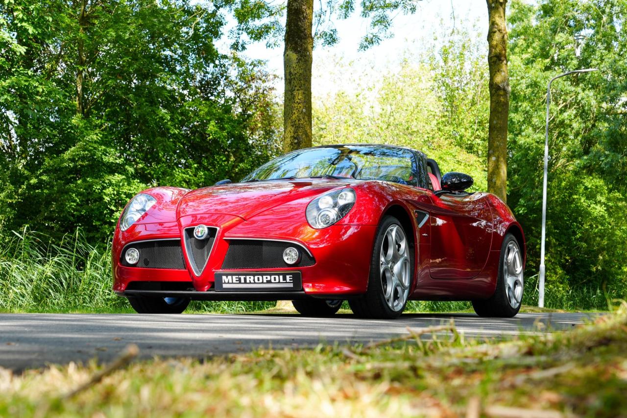 2010 Alfa Romeo 8C Competizione Spider 4.7 V8