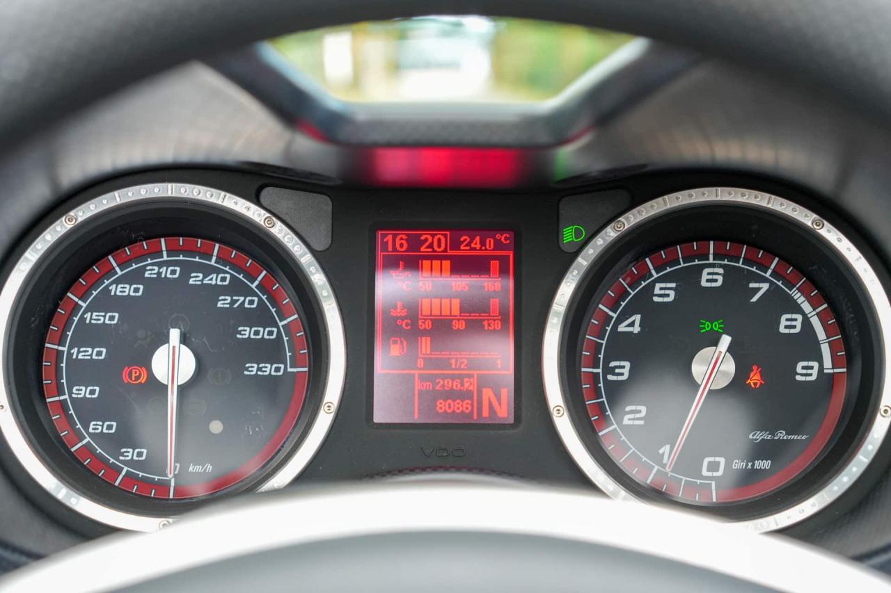 2010 Alfa Romeo 8C Competizione Spider 4.7 V8