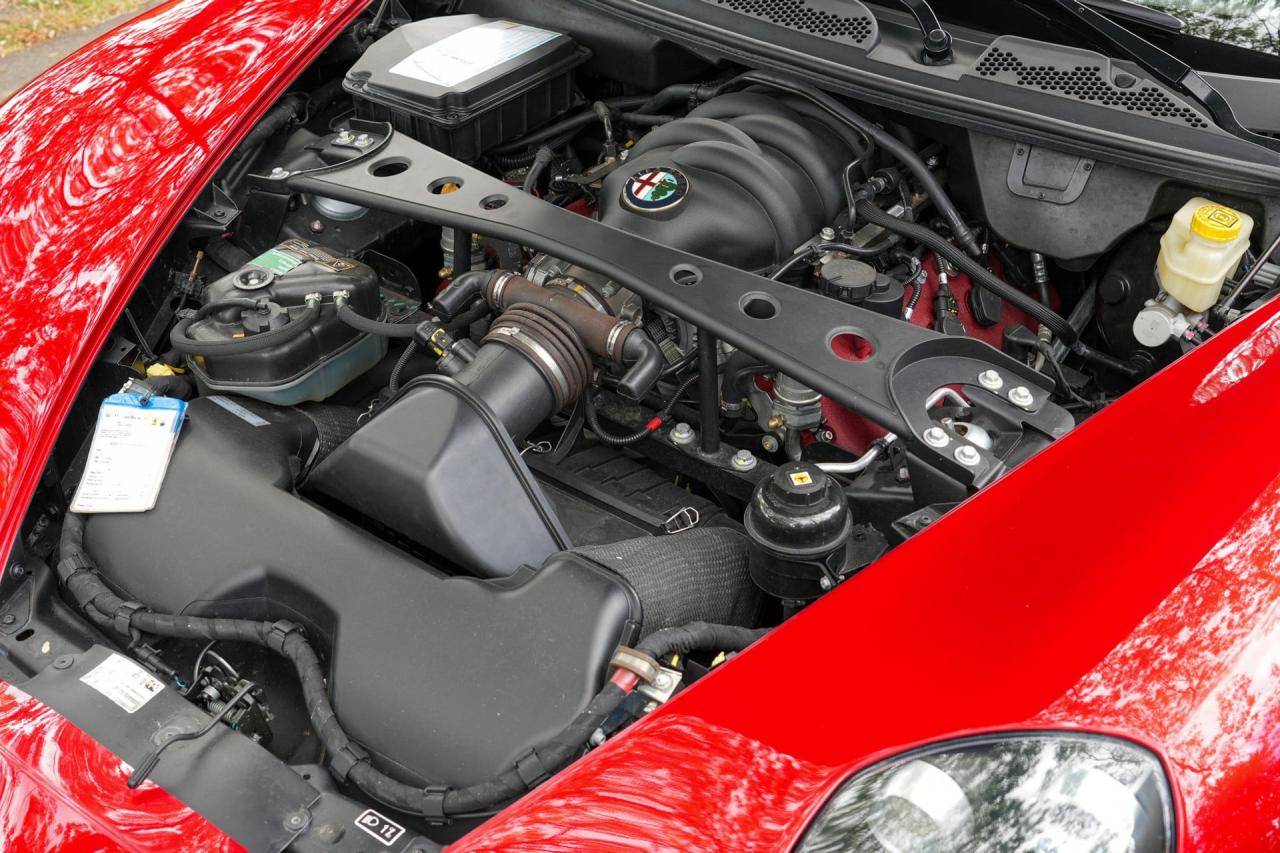2010 Alfa Romeo 8C Competizione Spider 4.7 V8