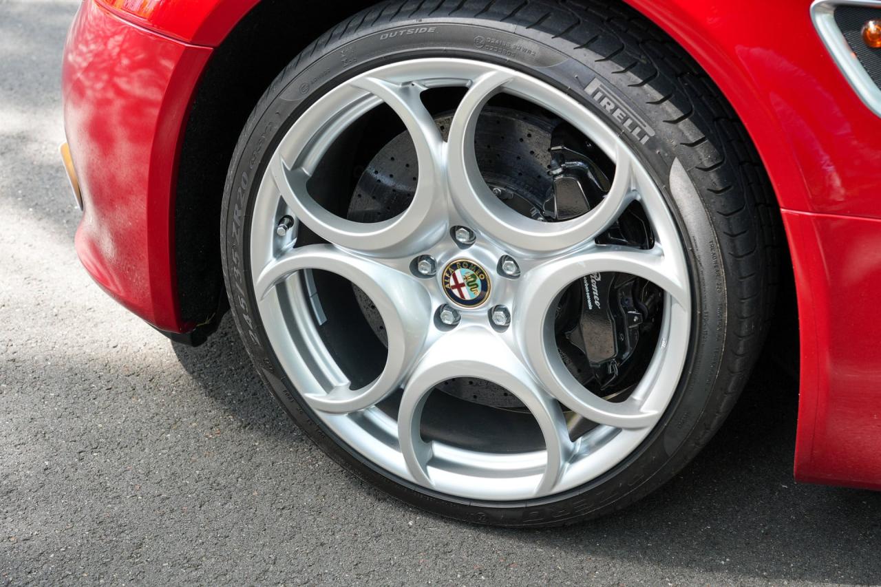 2010 Alfa Romeo 8C Competizione Spider 4.7 V8