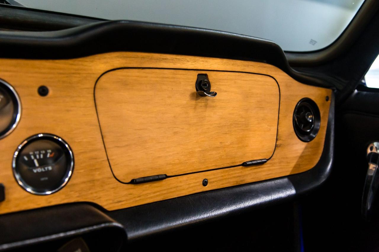 1976 Triumph TR6 Overdrive