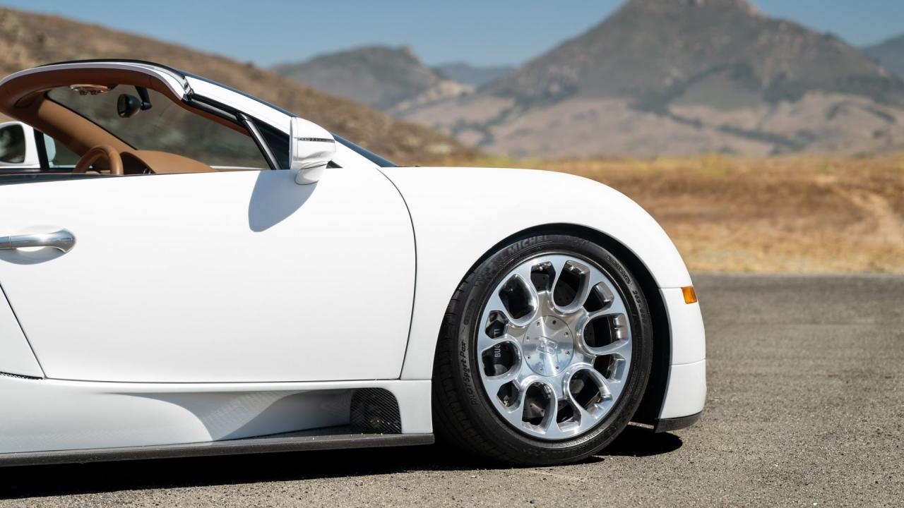 2011 Bugatti Veyron 16.4 Grand Sport
