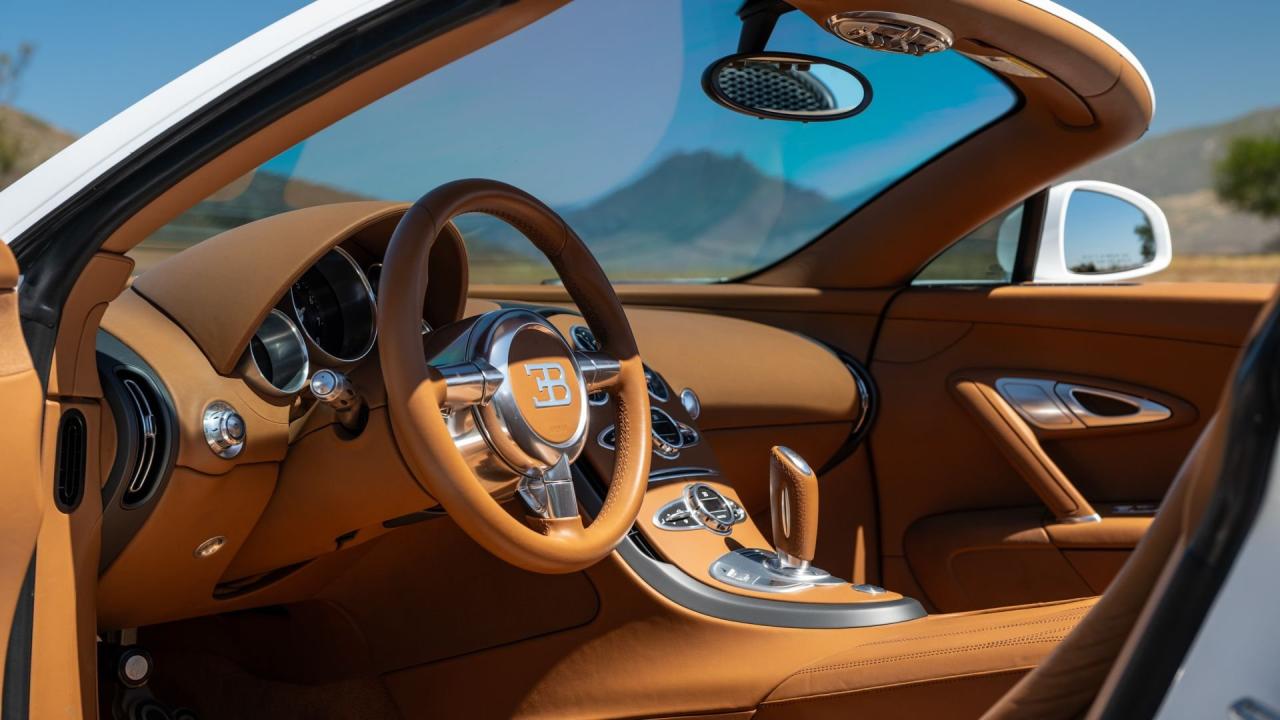 2011 Bugatti Veyron 16.4 Grand Sport