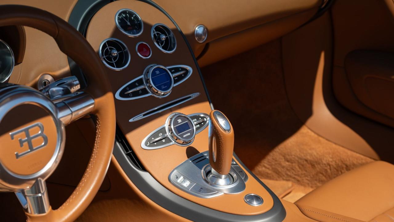 2011 Bugatti Veyron 16.4 Grand Sport