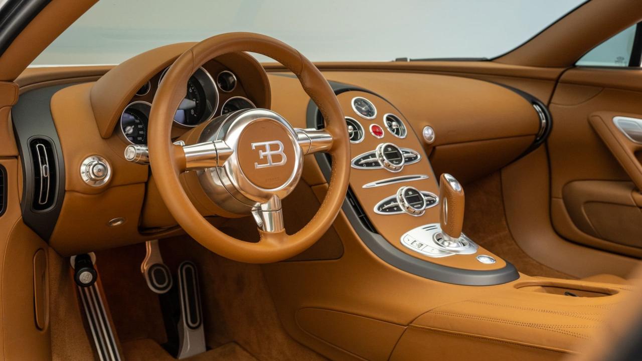 2011 Bugatti Veyron 16.4 Grand Sport