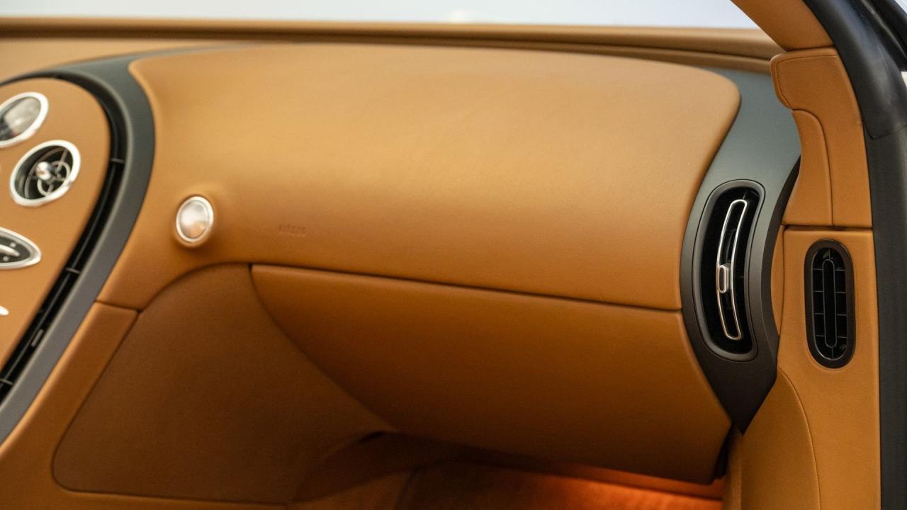 2011 Bugatti Veyron 16.4 Grand Sport