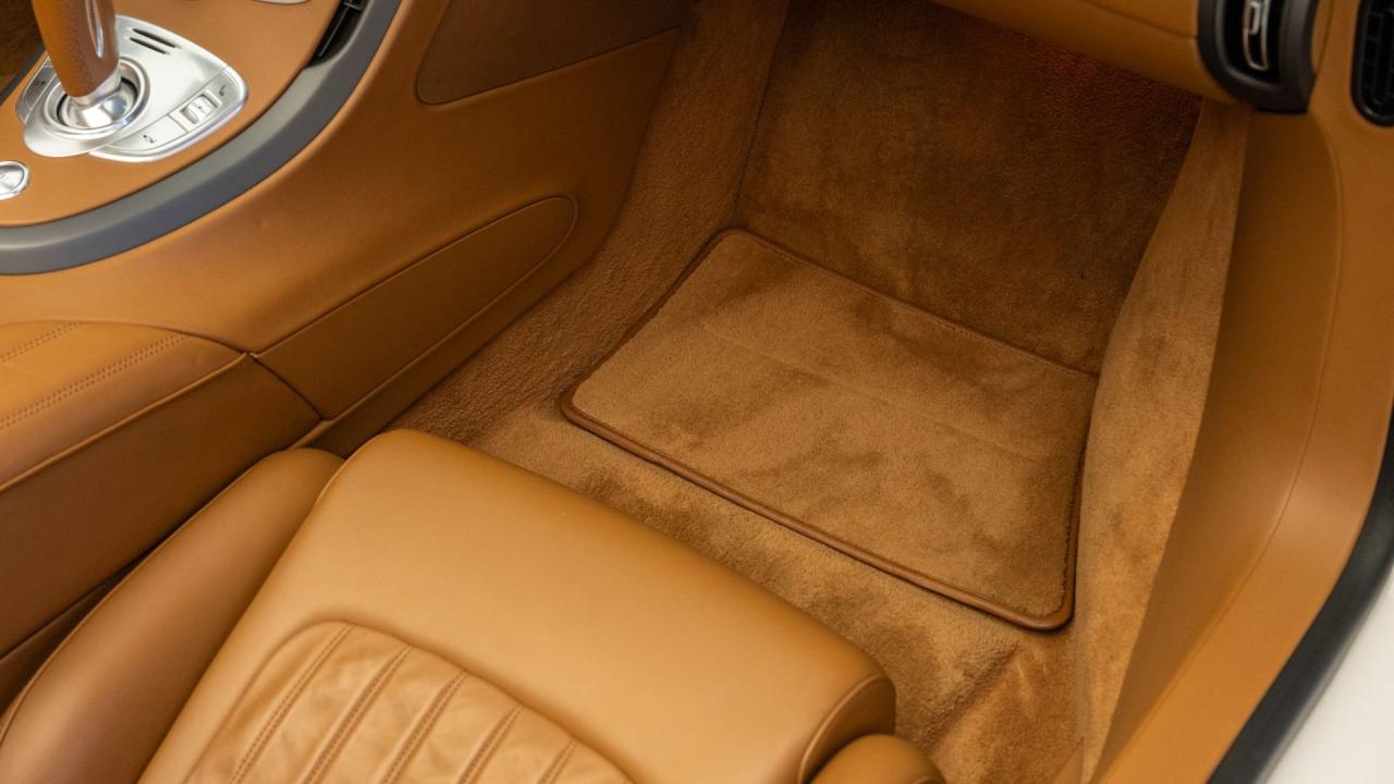 2011 Bugatti Veyron 16.4 Grand Sport