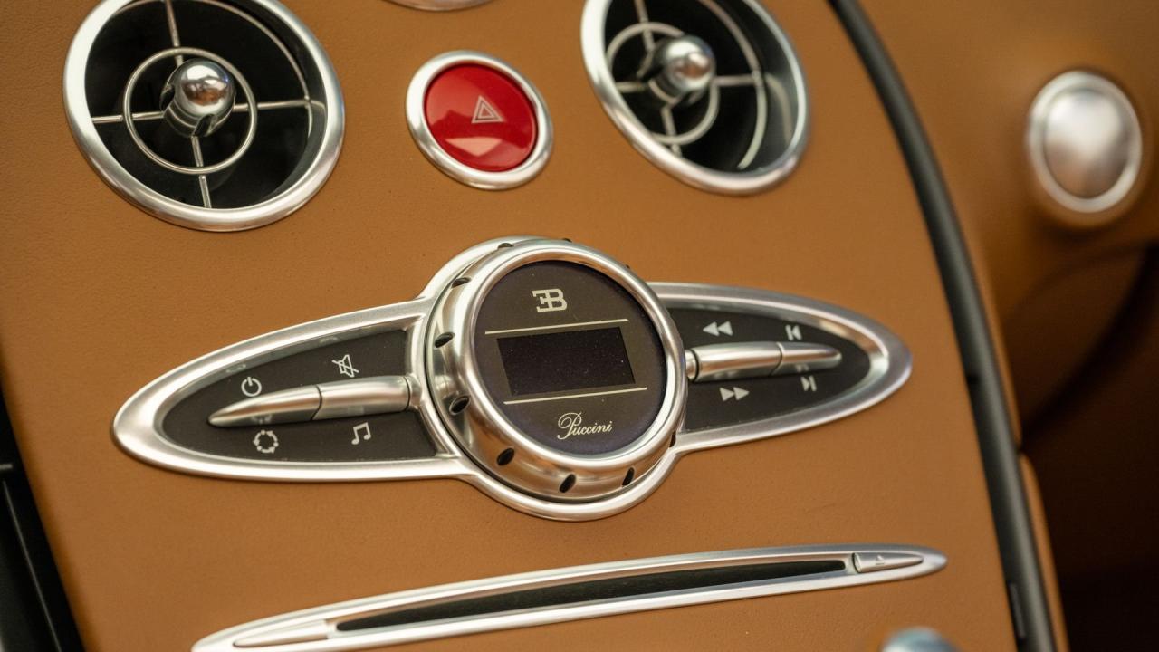 2011 Bugatti Veyron 16.4 Grand Sport