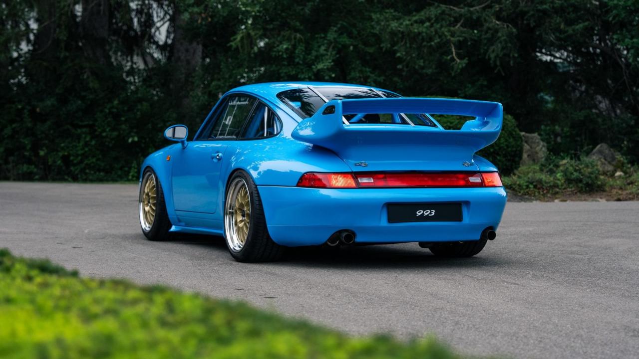 1995 Porsche 911 Carrera RS Clubsport