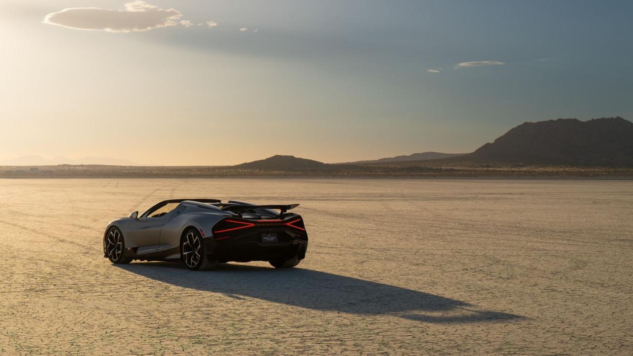 2025 Bugatti W16 Mistral