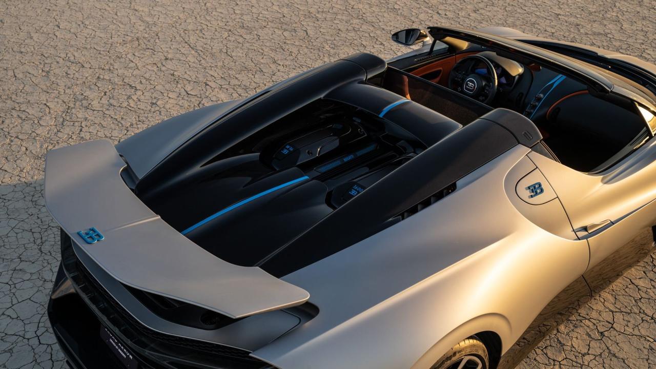 2025 Bugatti W16 Mistral