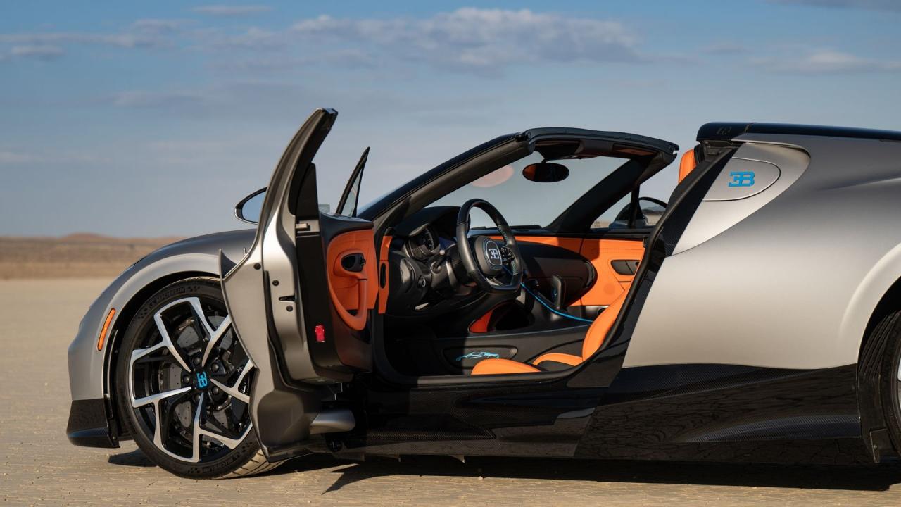 2025 Bugatti W16 Mistral