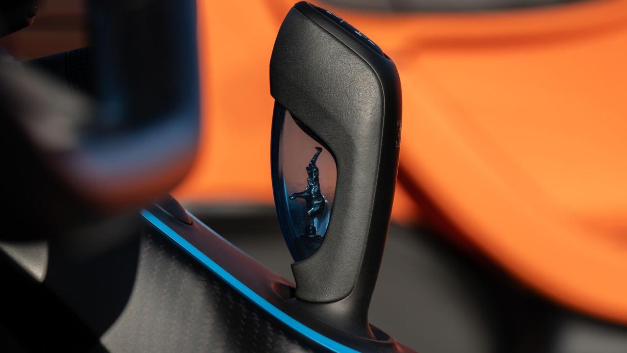2025 Bugatti W16 Mistral