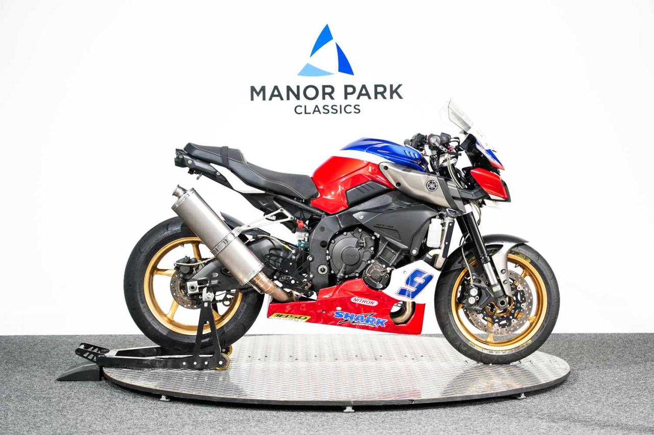 2016 Yamaha MT-10
