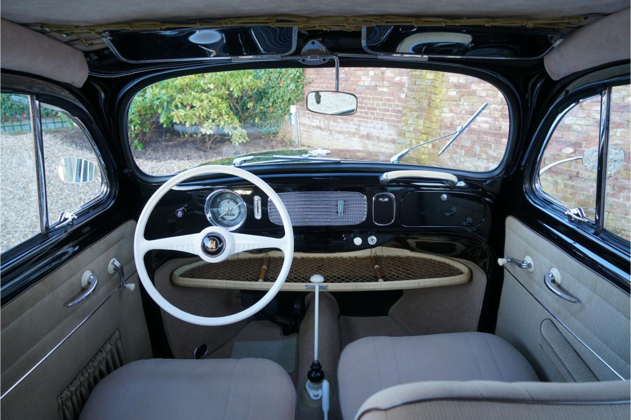 1955 Volkswagen Beetle Oval-Window &ldquo;Restored to its original purity&rdquo;