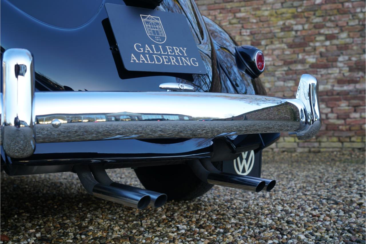 1955 Volkswagen Beetle Oval-Window &ldquo;Restored to its original purity&rdquo;