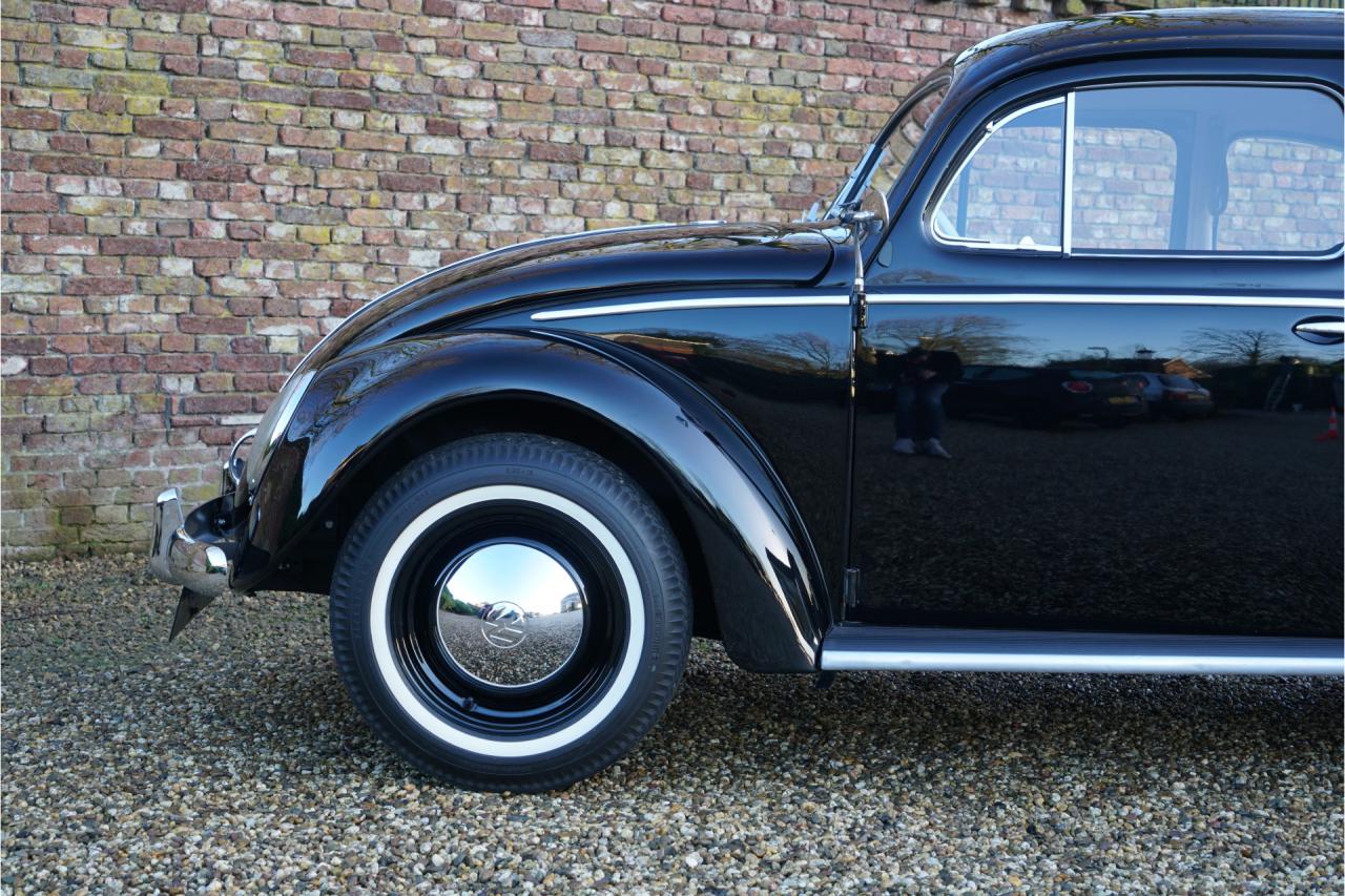 1955 Volkswagen Beetle Oval-Window &ldquo;Restored to its original purity&rdquo;