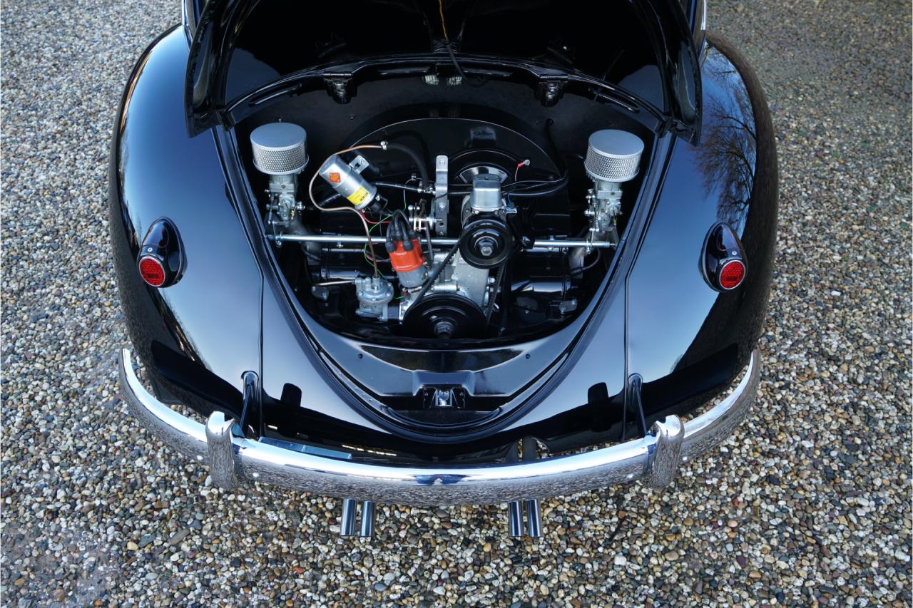 1955 Volkswagen Beetle Oval-Window &ldquo;Restored to its original purity&rdquo;