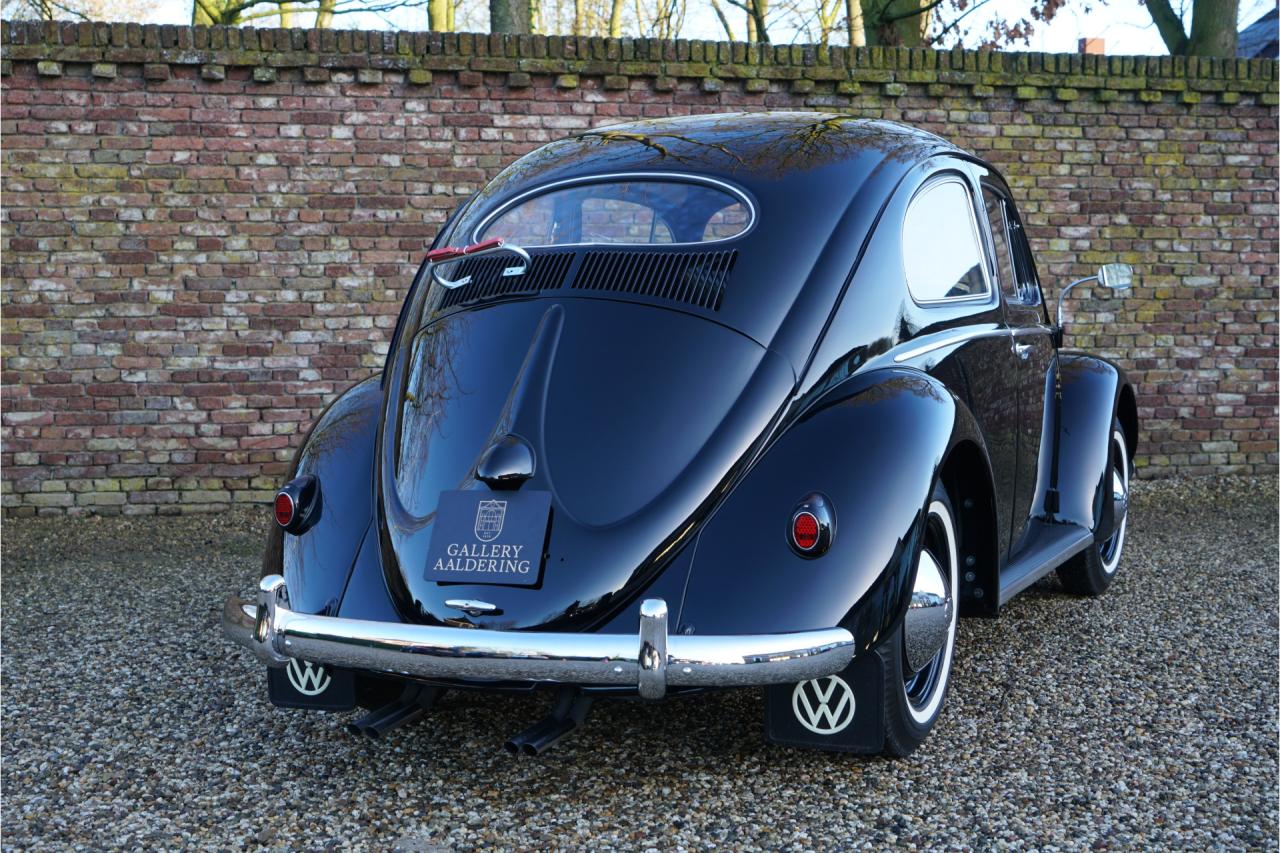 1955 Volkswagen Beetle Oval-Window &ldquo;Restored to its original purity&rdquo;