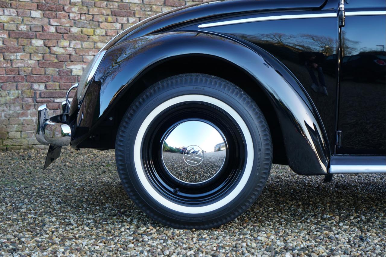 1955 Volkswagen Beetle Oval-Window &ldquo;Restored to its original purity&rdquo;