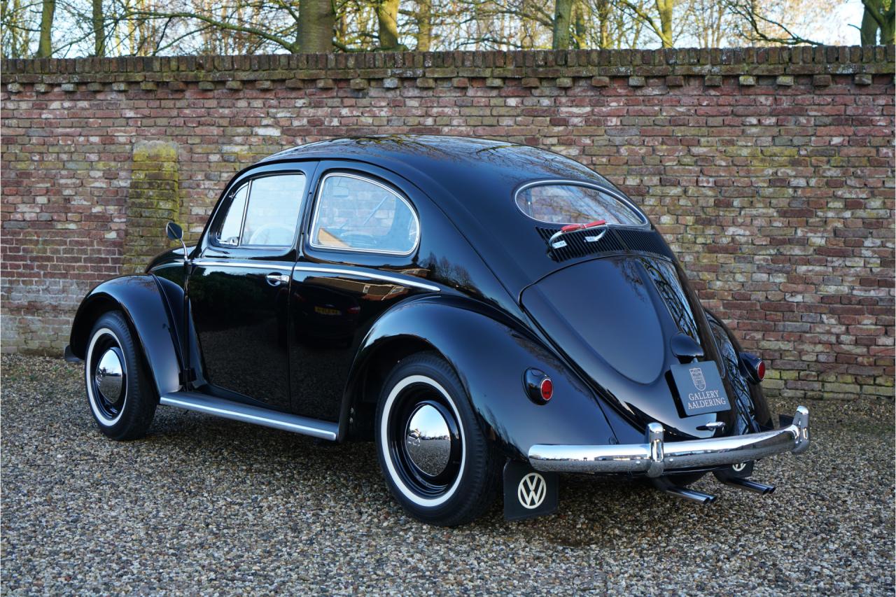 1955 Volkswagen Beetle Oval-Window &ldquo;Restored to its original purity&rdquo;
