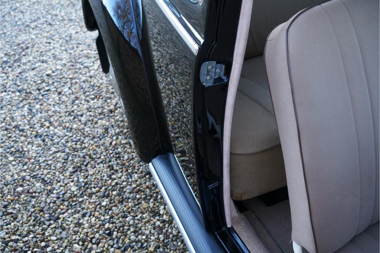 1955 Volkswagen Beetle Oval-Window &ldquo;Restored to its original purity&rdquo;