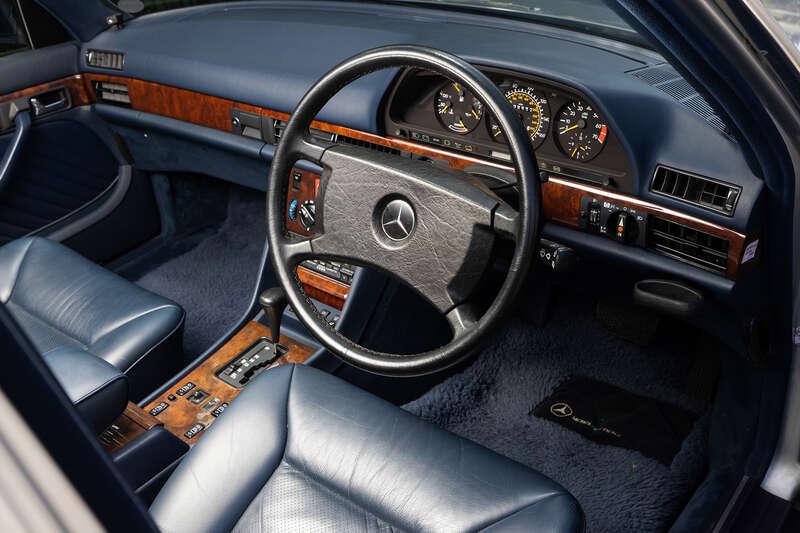 1989 Mercedes - Benz SEL