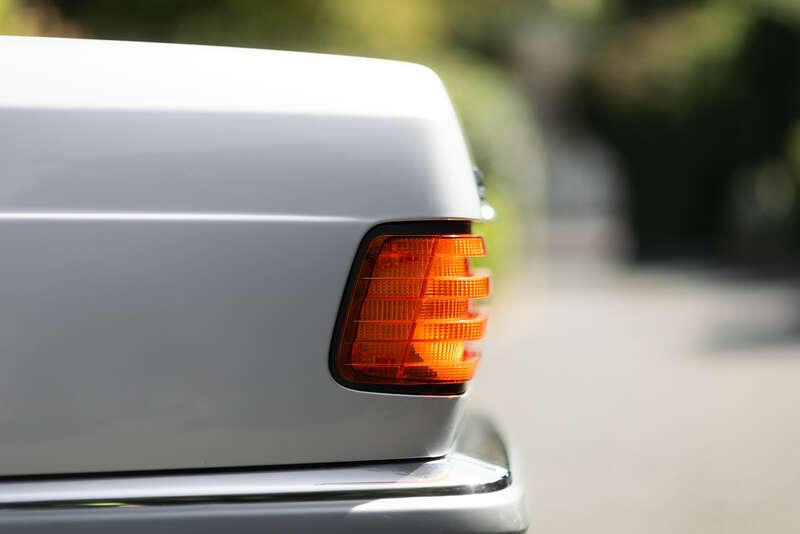 1989 Mercedes - Benz SEL
