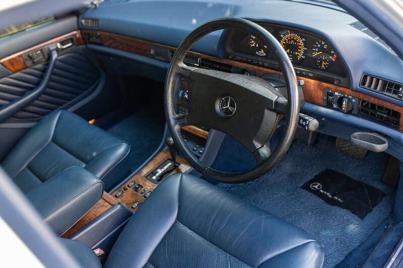 1989 Mercedes - Benz SEL