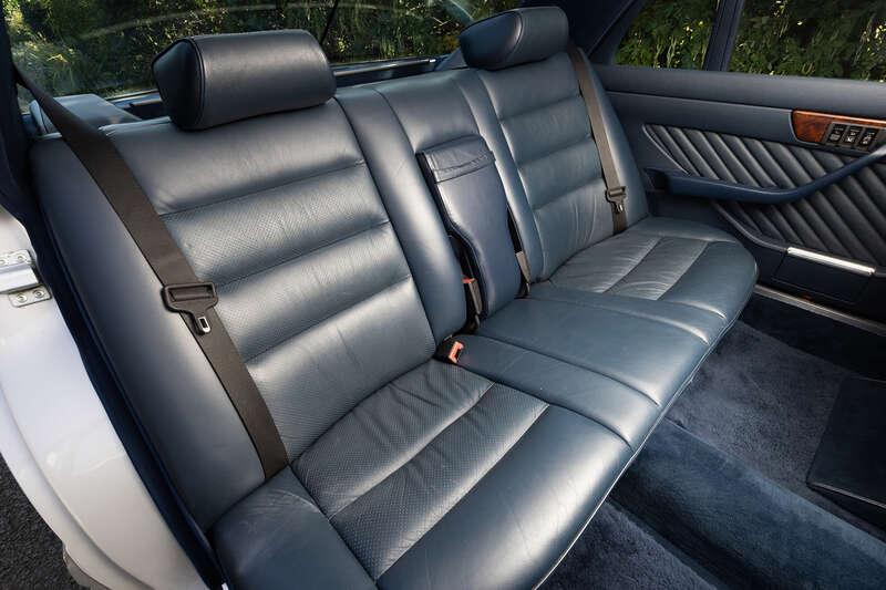 1989 Mercedes - Benz SEL