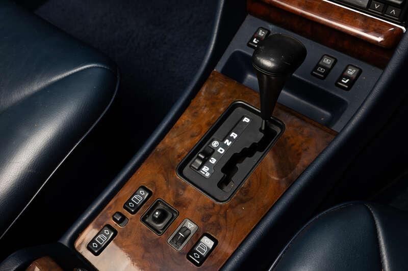 1989 Mercedes - Benz SEL