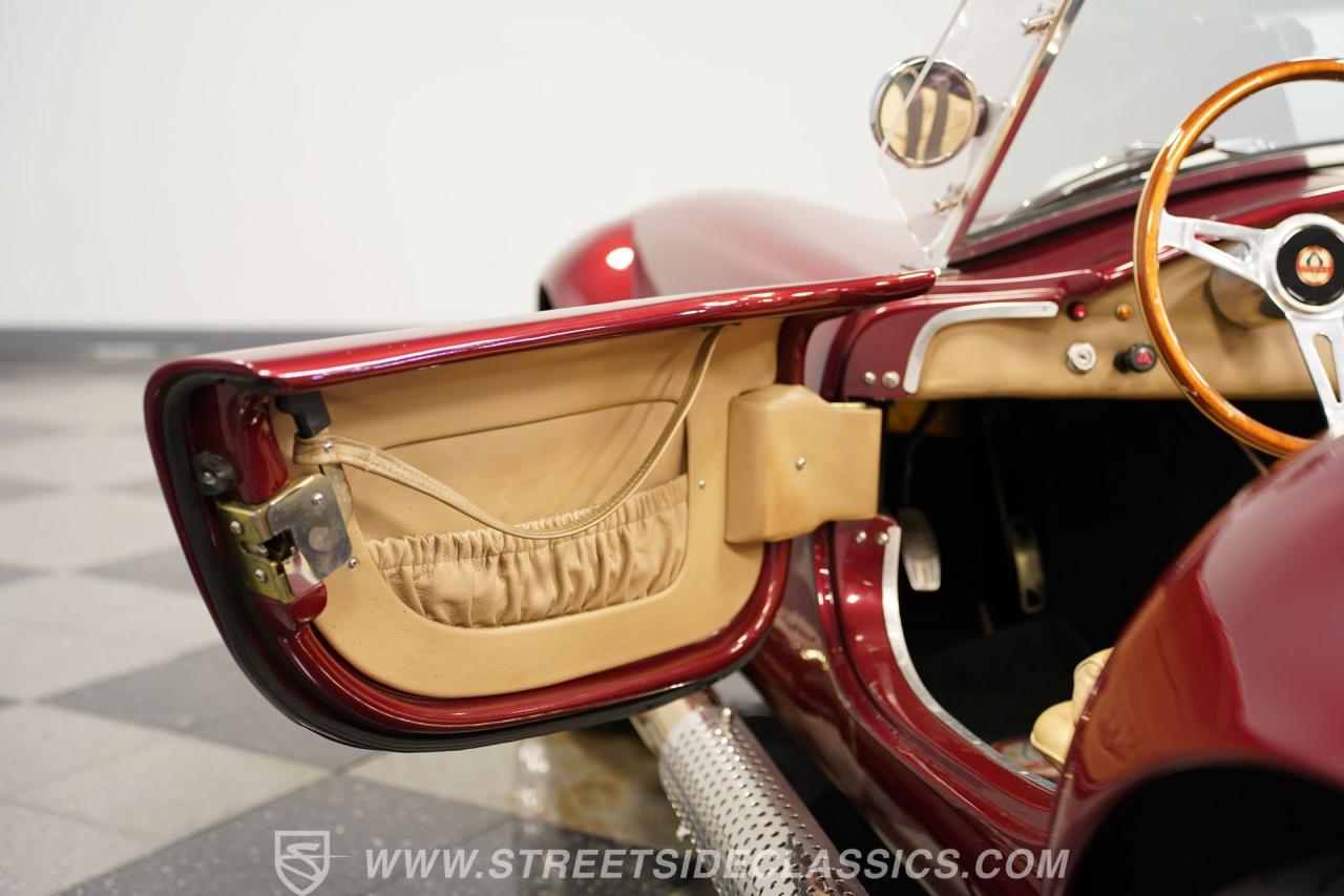 1965 Shelby Cobra Backdraft Racing