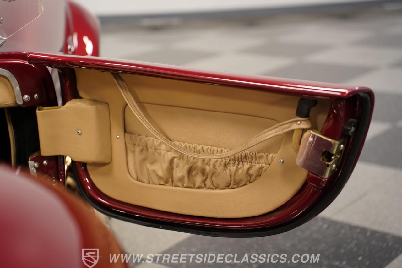 1965 Shelby Cobra Backdraft Racing