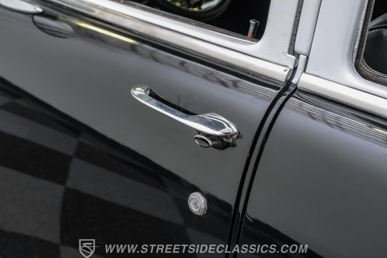 1955 Chevrolet 210 4 Door Sedan Restomod