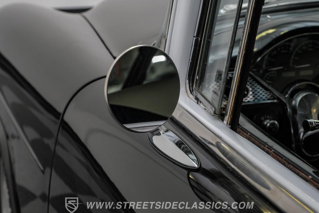1955 Chevrolet 210 4 Door Sedan Restomod