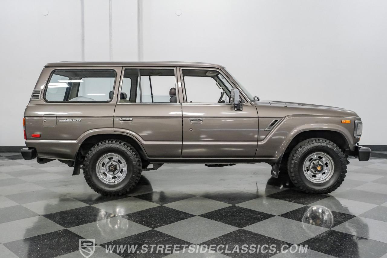 1988 Toyota Land Cruiser FJ62