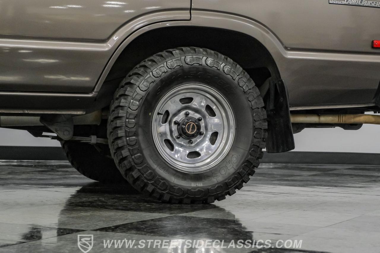 1988 Toyota Land Cruiser FJ62