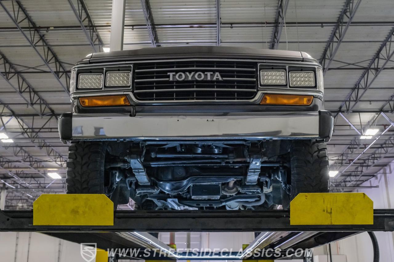 1988 Toyota Land Cruiser FJ62