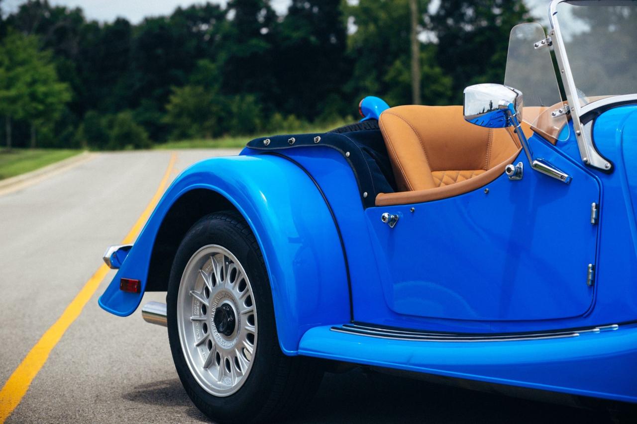 2002 Morgan Plus 8