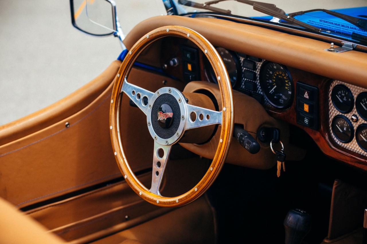 2002 Morgan Plus 8
