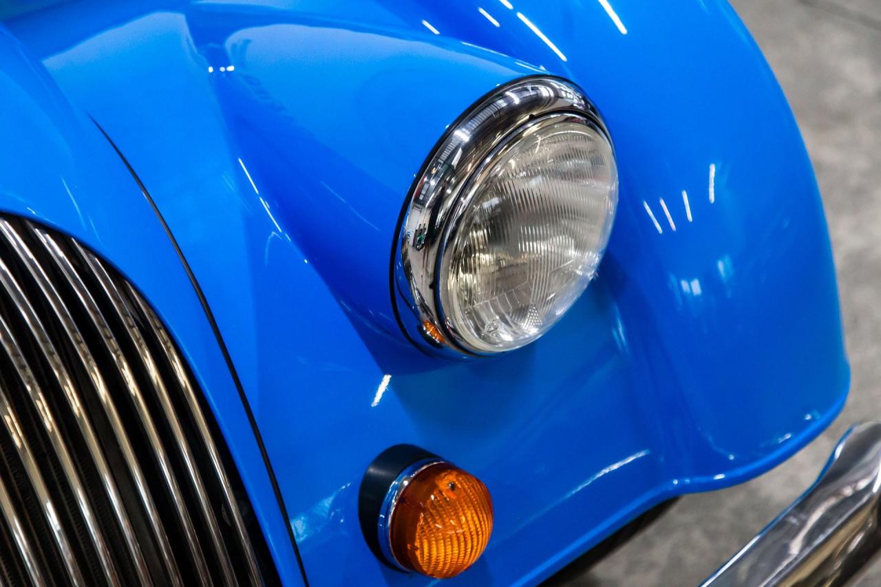 2002 Morgan Plus 8