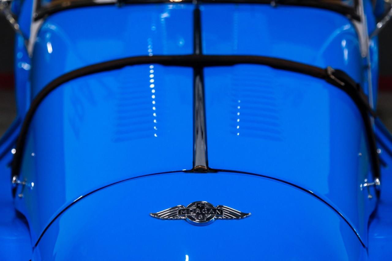 2002 Morgan Plus 8