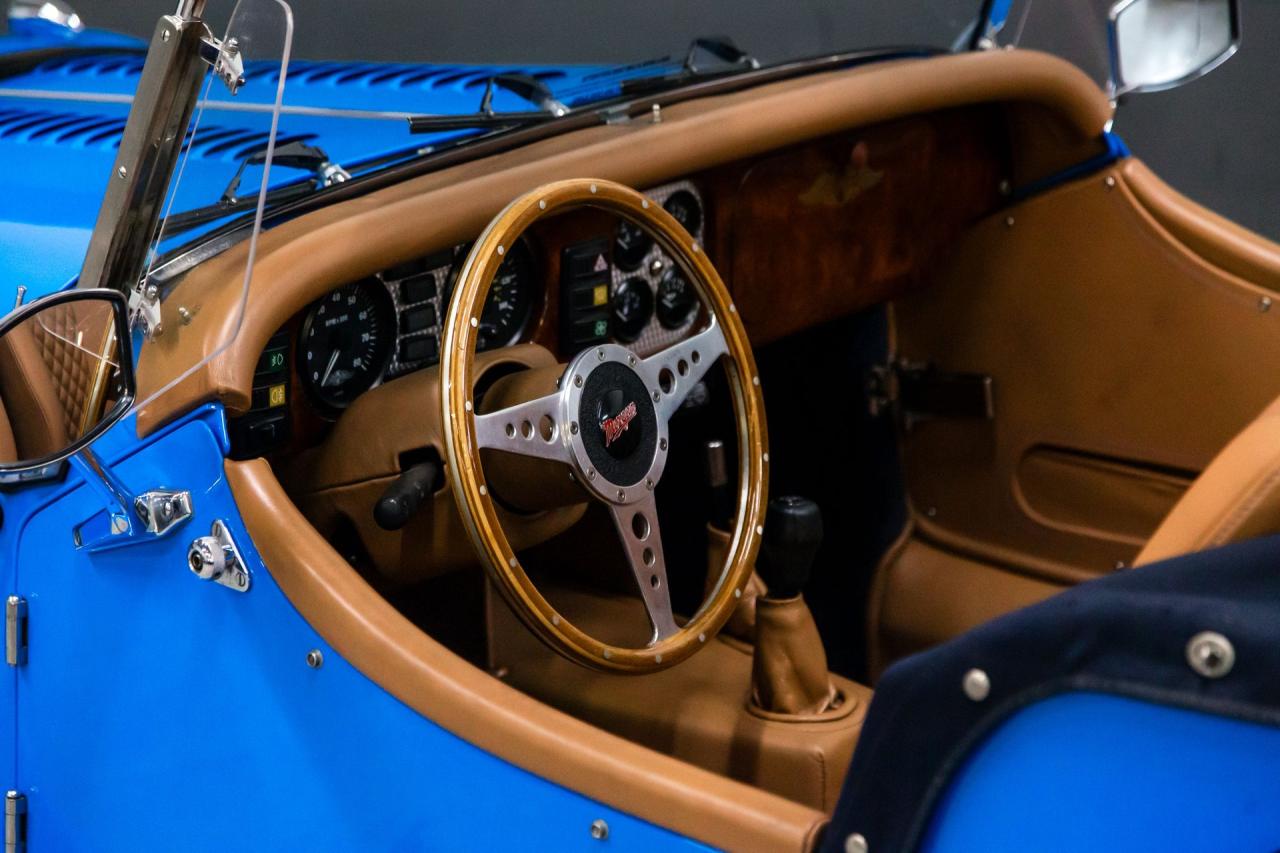 2002 Morgan Plus 8