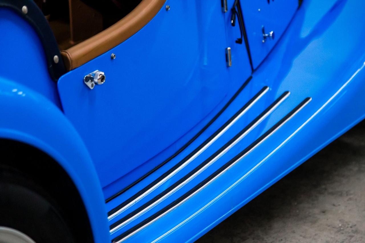 2002 Morgan Plus 8