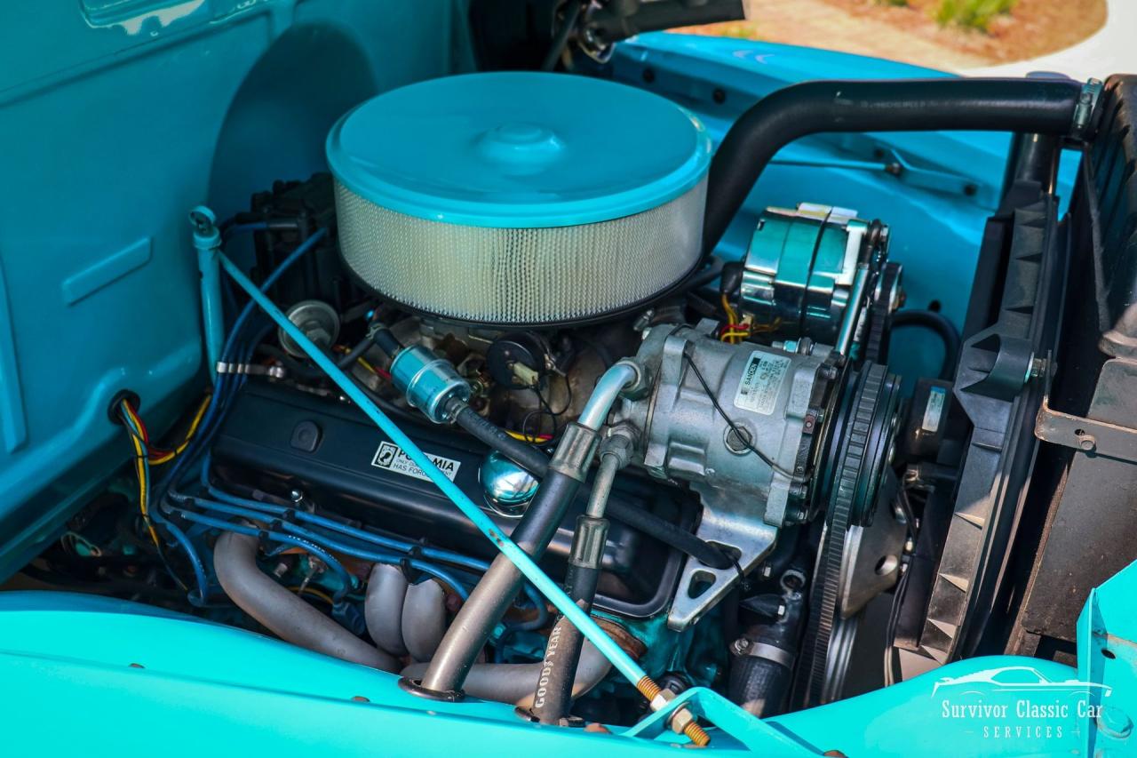 1952 Chevrolet 3100 3 Window Pickup