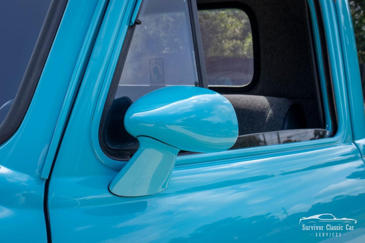 1952 Chevrolet 3100 3 Window Pickup