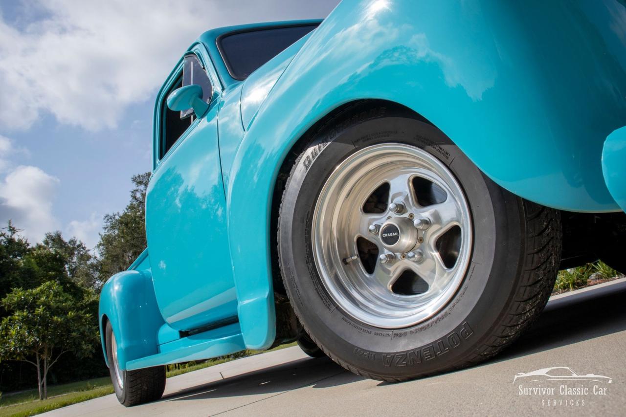 1952 Chevrolet 3100 3 Window Pickup
