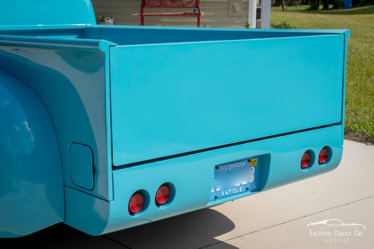 1952 Chevrolet 3100 3 Window Pickup